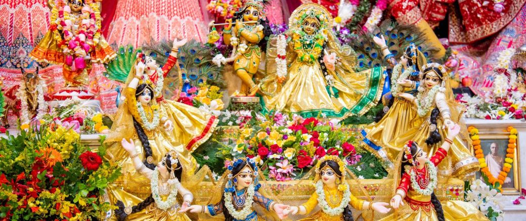 Chandan Yatra Day 1 – Rasamandala Vesa: Story & Significance