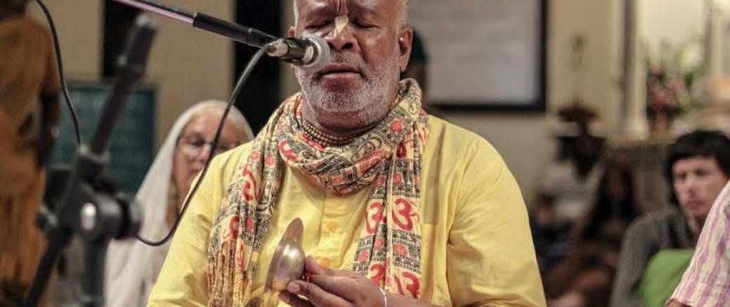 The Vaishnavas die to live, and living try to spread the holy name around